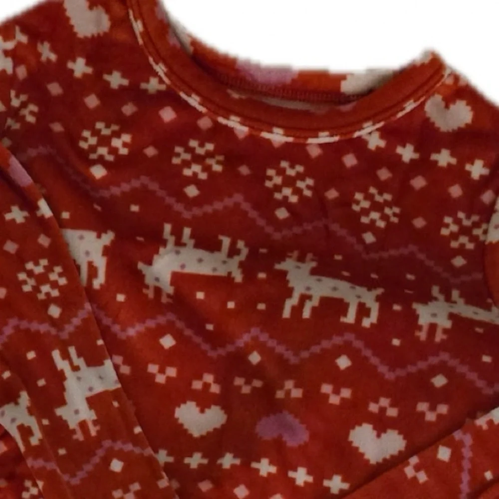 Cat & Jack Reindeer Cross & Hearts Red White Pajamas Matching Set Girls size 6